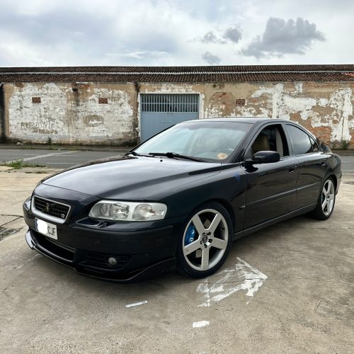 FABRICACIÓN DE CARROCERÍAS DE COCHES DE COMPETICIÓN EN LA RIOJA